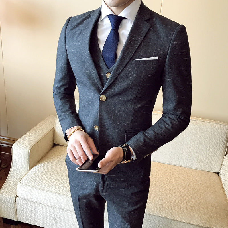 Abito da uomo slim fit a tre pezzi con stampa scozzese