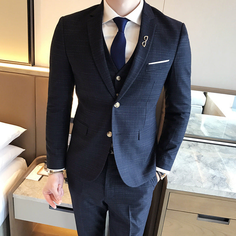 Abito da uomo slim fit a tre pezzi con stampa scozzese
